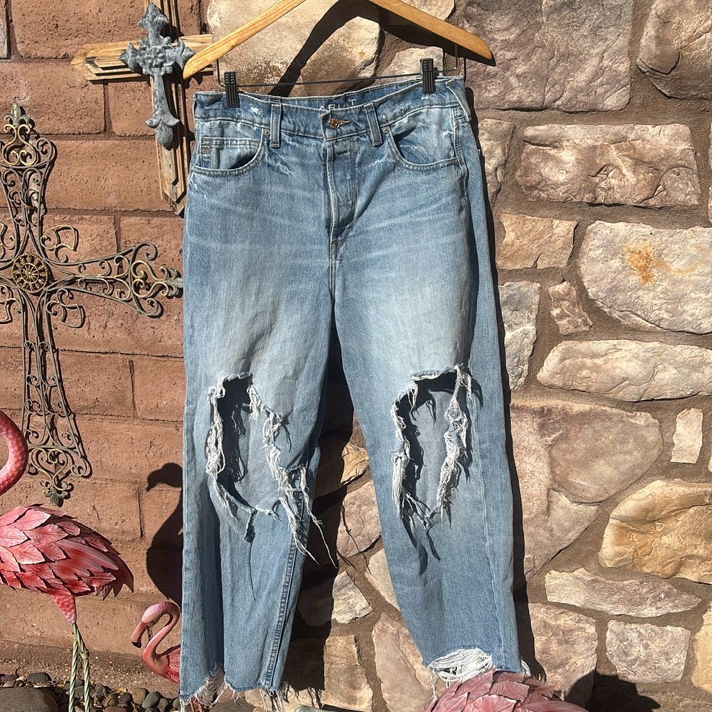 Ariat Jeans Tomboy Straight Ultra High Rise  Women’s 30 Distressed Wide Boot